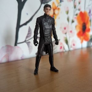 Star wars figure Bala-tik4"-bends at the waist no gun included-great used